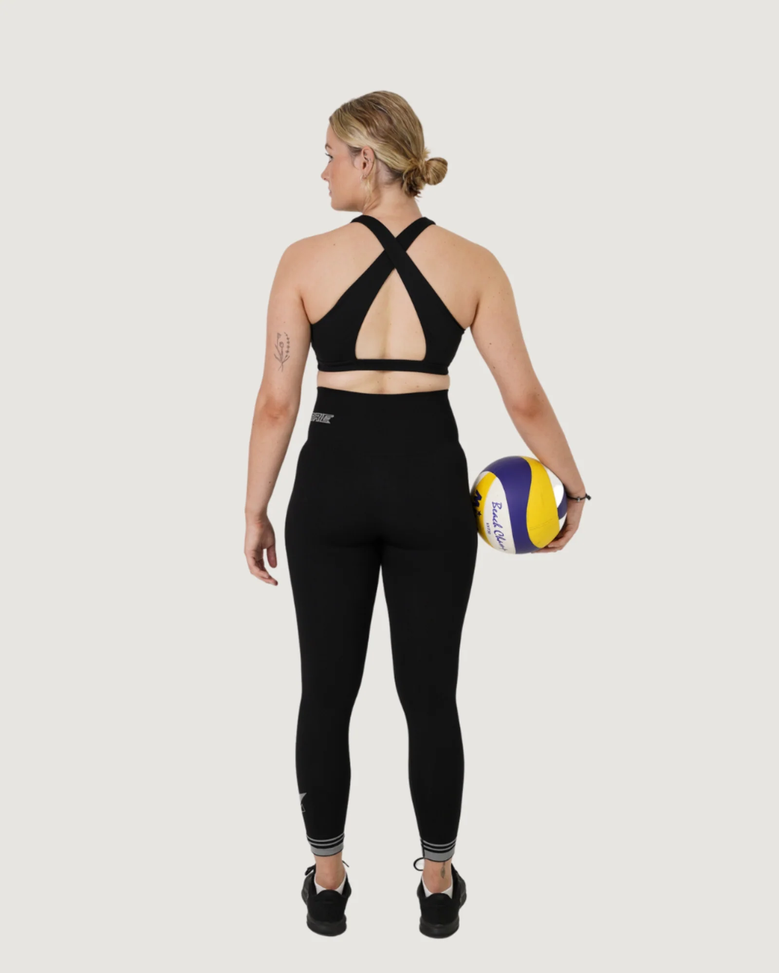 Patented Vixen Women's CORETECH® SPORTS Performance 7/8 Legging - Image 7