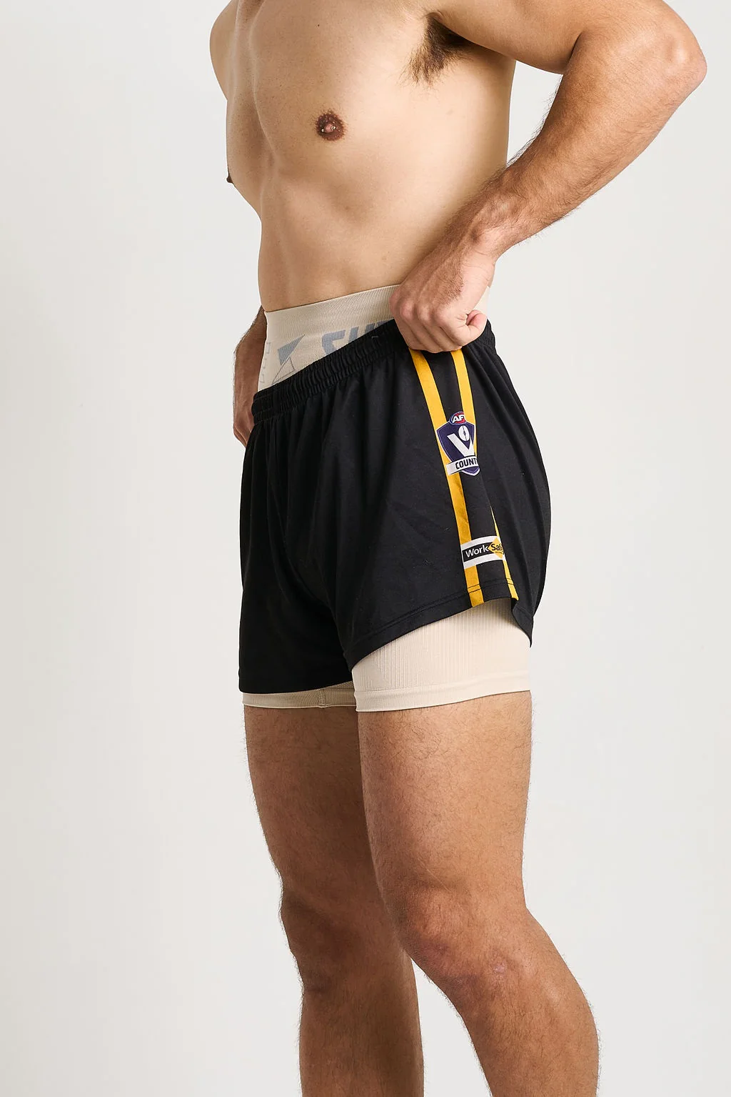 Patented Men's Gary AFL  Shorts for Enhanced Performance and Injury Prevention - Image 8